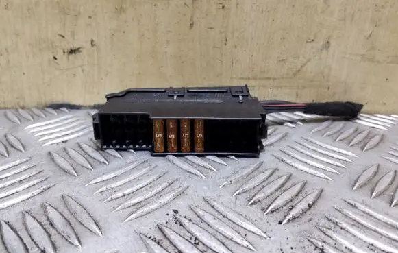 Audi Q5 SQ5 Fuse module 4F1941824