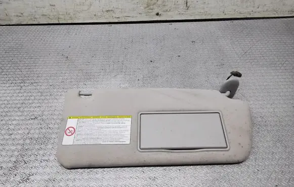 Toyota Corolla Verso AR10 Sun visor