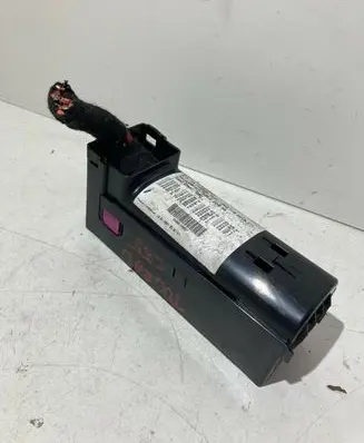 Volkswagen Touran I Fuse module 1T2970039