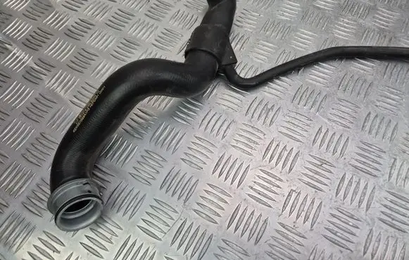 Mercedes-Benz SLK R172 other engine part A1725014682
