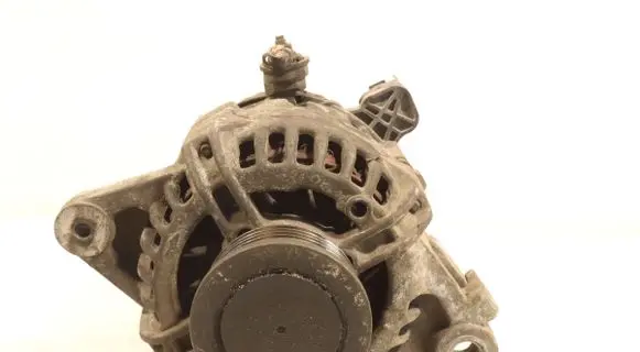 Toyota Yaris Generator/alternator 270600N011