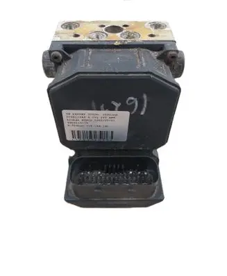 Volkswagen PASSAT B5 ABS Pump 0265225121 0265950054