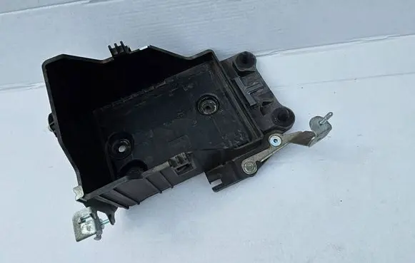 Mazda CX-3 Battery box tray D09H56041