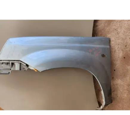 Nissan X-Trail T30 Fender