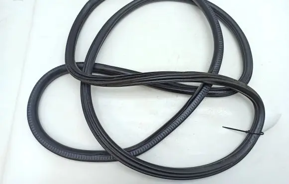 Mercedes-Benz Sprinter W907 W910 Front door rubber seal 