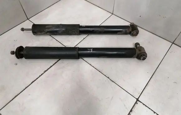 Mercedes-Benz G W461 W463 1st Gen Rear shock absorber/damper A0053261700