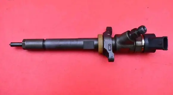 Mazda 3 I Fuel injector 0445110239