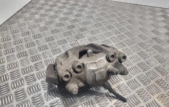 Mercedes-Benz E W212 Front brake caliper 322x32