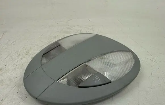 Mercedes-Benz E W211 Rear seat light A2118201901