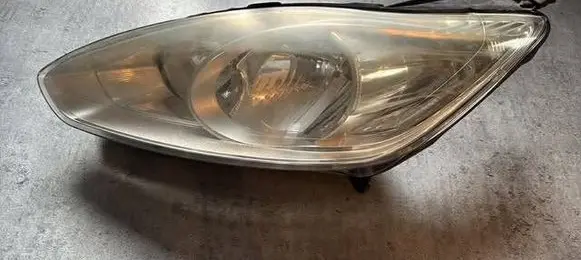 Ford C-MAX II Headlight/headlamp AM5113W030BE