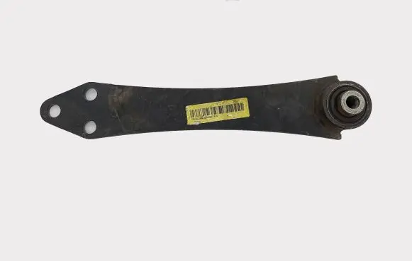 Rear control arm