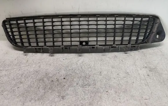 Opel Vectra C Front bumper lower grill