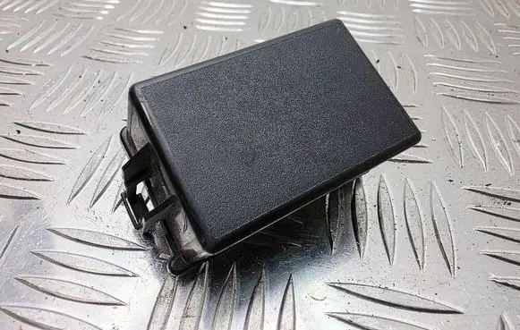 Volvo XC60 Fuse box cover E434E E1826C