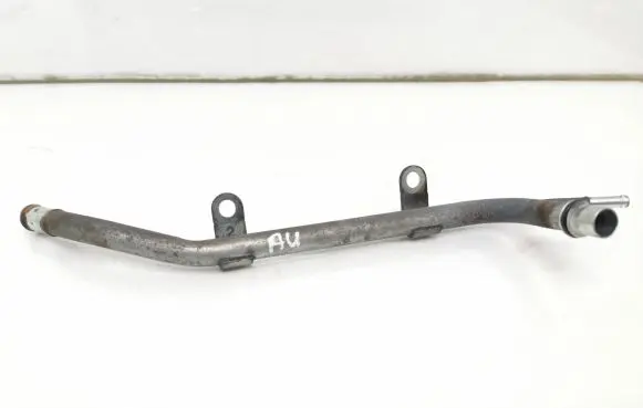 Toyota RAV 4 (XA30) Engine coolant pipe/hose