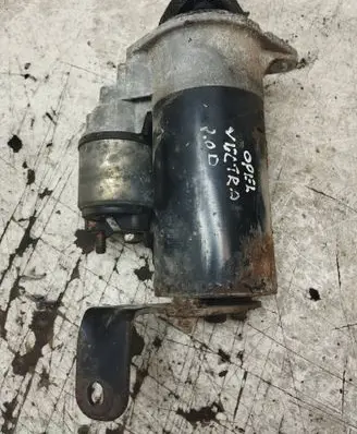 Opel Vectra C Starter motor 025909