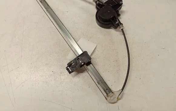 Mazda 6 Rear door window regulator with motor D6515858X CM012030