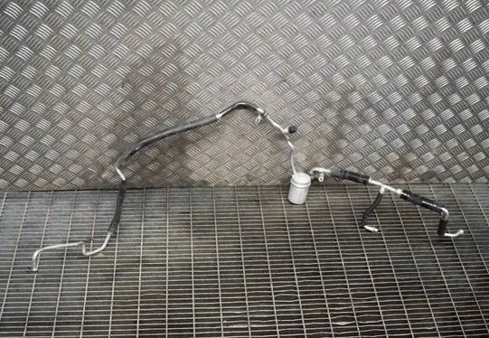 Air conditioning (A/C) pipe/hose