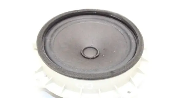 Hyundai ix35 Rear door speaker 963302S500