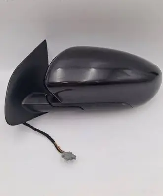 Nissan Qashqai+2 Front door electric wing mirror 