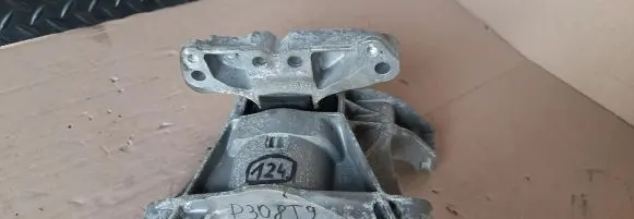 Peugeot 308 Engine mount bracket 4A103720