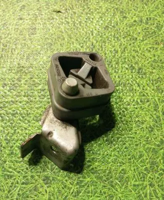 Muffler mount bracket/holder