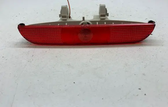 Mazda 3 I Third/center stoplight P3591