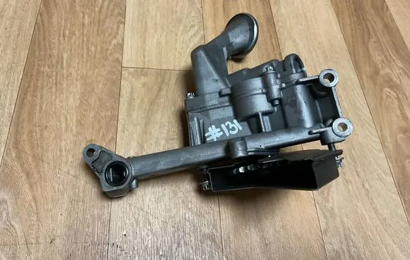 Mercedes-Benz A W168 Oil pump A1661810020