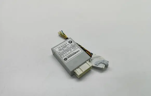 BMW 5 E60 E61 Air suspension control unit module (rear) 6769834 676983401 37146769834