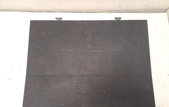 Trunk/boot floor carpet liner