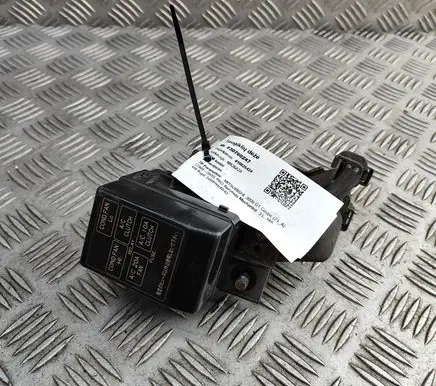 Mitsubishi 3000 GT Fuse box set MR360131