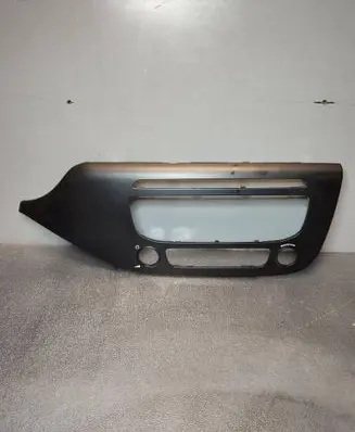 Hyundai i30 Radio/GPS head unit trim 84740A2000