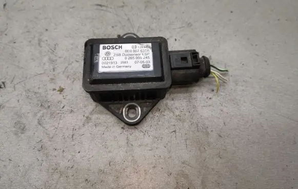 Audi A4 S4 B6 8E 8H ESP acceleration yaw rate sensor 8E0907637A 0265005245