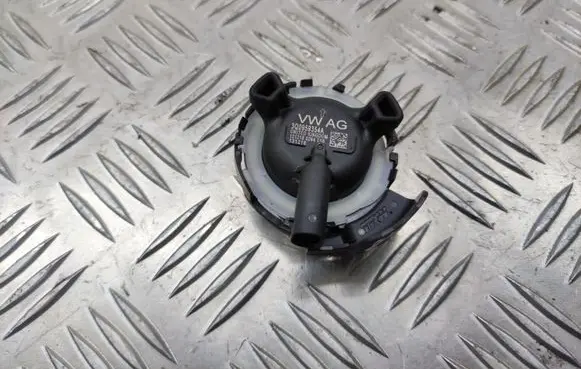 Skoda Octavia Mk3 (5E) Airbag deployment crash/impact sensor 3Q0959354A