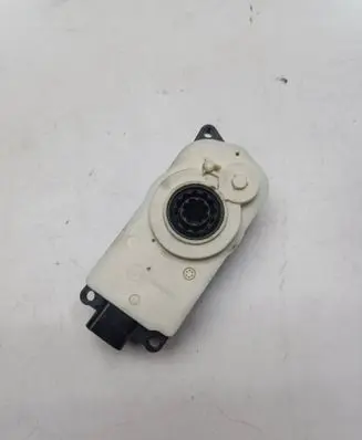 BMW 4 G22 G23 G24 G26 Radiator active air flap actuator 5811R1000 9881645 25010P01074