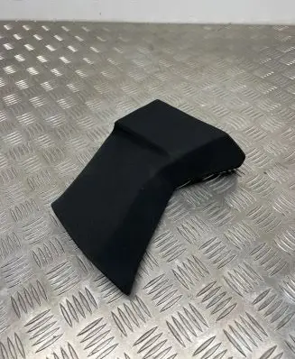 Peugeot 508 II Rear seat side top trim 9819348177