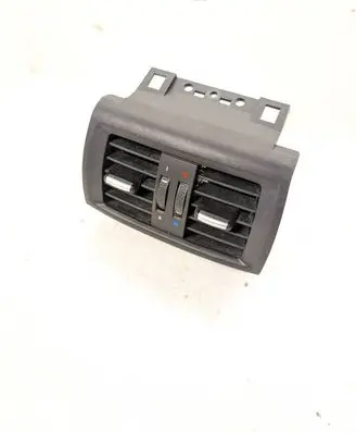 BMW X3 F25 Rear air vent grill 9200888