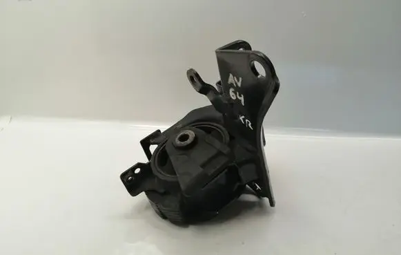 Toyota Avensis T250 Engine mount bracket 123720R010