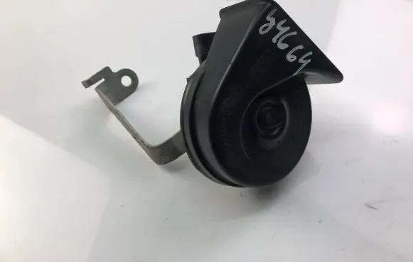 BMW 3 E90 E91 Alarm system siren E30055306