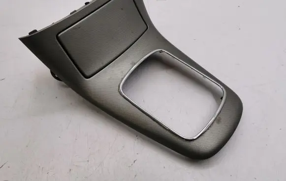 Ashtray (front)