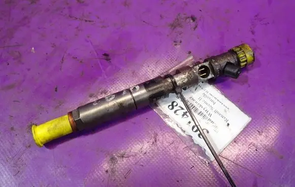 Renault Scenic II - Grand scenic II Fuel injector 