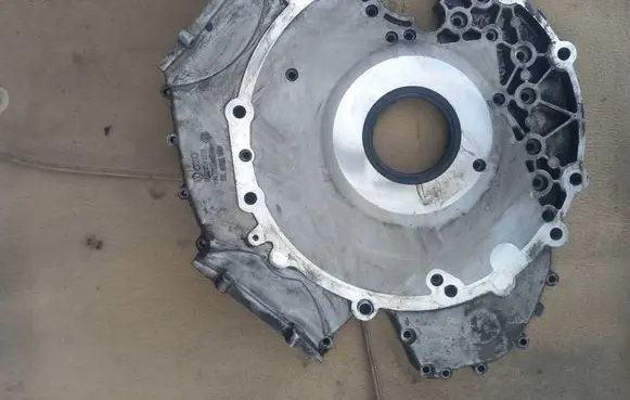 Audi A8 S8 D3 4E Timing chain cover 057103173L DE6724VDH