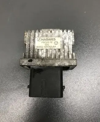 Ford Kuga I Glow plug pre-heat relay