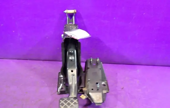 Audi A2 Brake pedal
