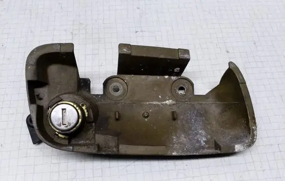 Opel Astra G Front door lock (next to the handle) 