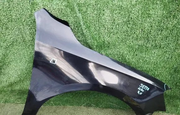 Volkswagen Jetta VI Fender