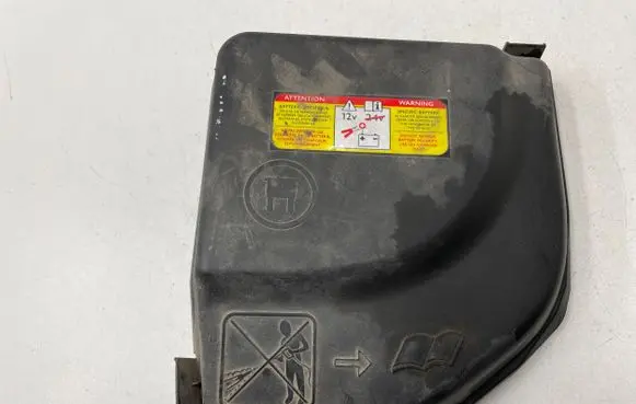 Citroen Berlingo Fuse box cover 9658418180 X001NDB02 8434