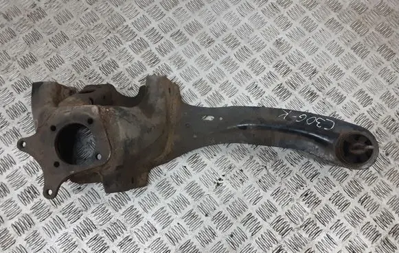 Volvo S40 Rear wheel hub 91811369