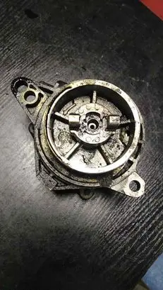 BMW 3 E46 Vacuum pump 96110885