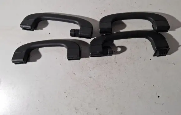 BMW X5 E70 A set of handles for the ceiling 6977693 6977691