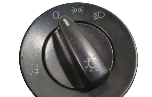Volkswagen PASSAT B5 Light switch 1C0941531